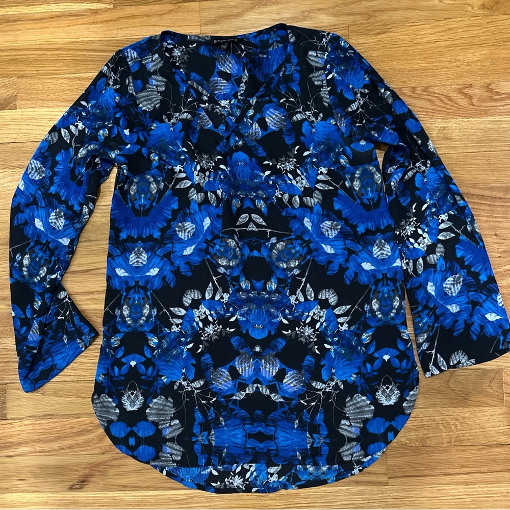 Express Blue and black tunic blouse